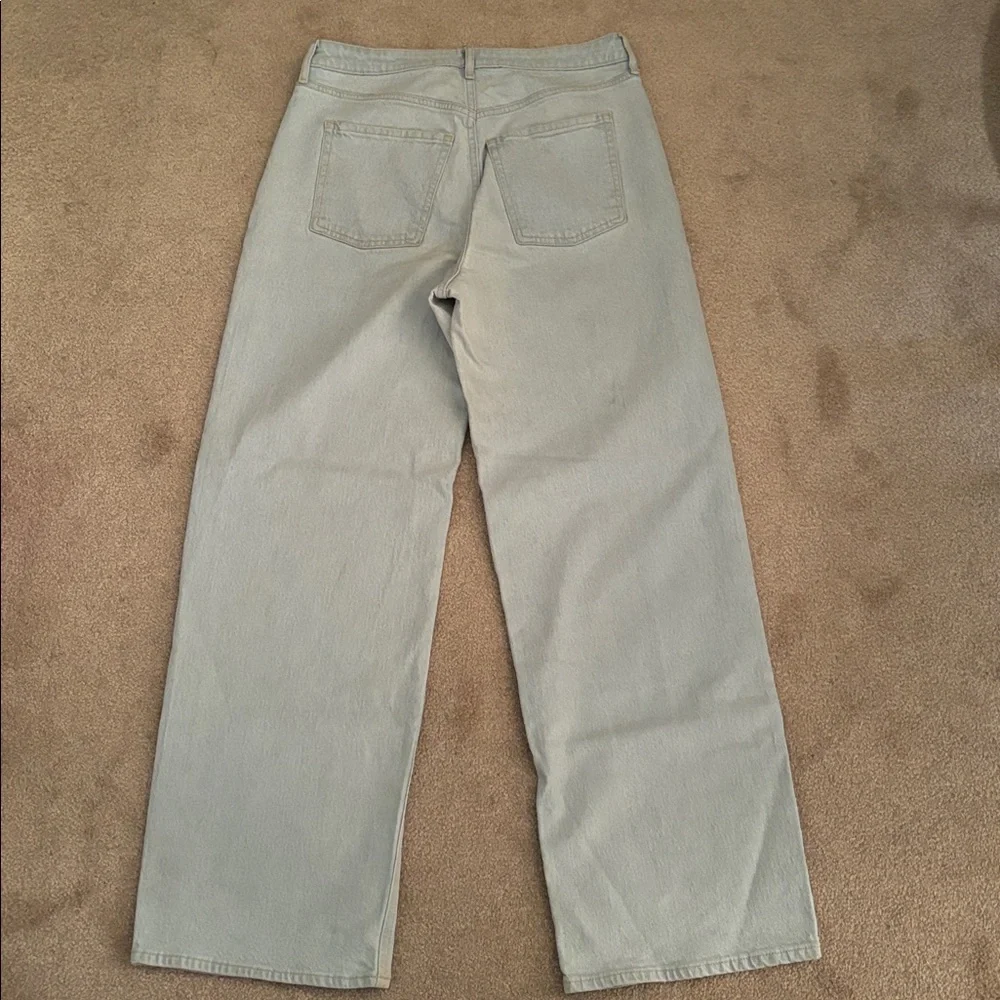 Old Navy Extra High Rise Sky High Wide Leg Women's Light Jeans Size 6 - Picture 2 of 3